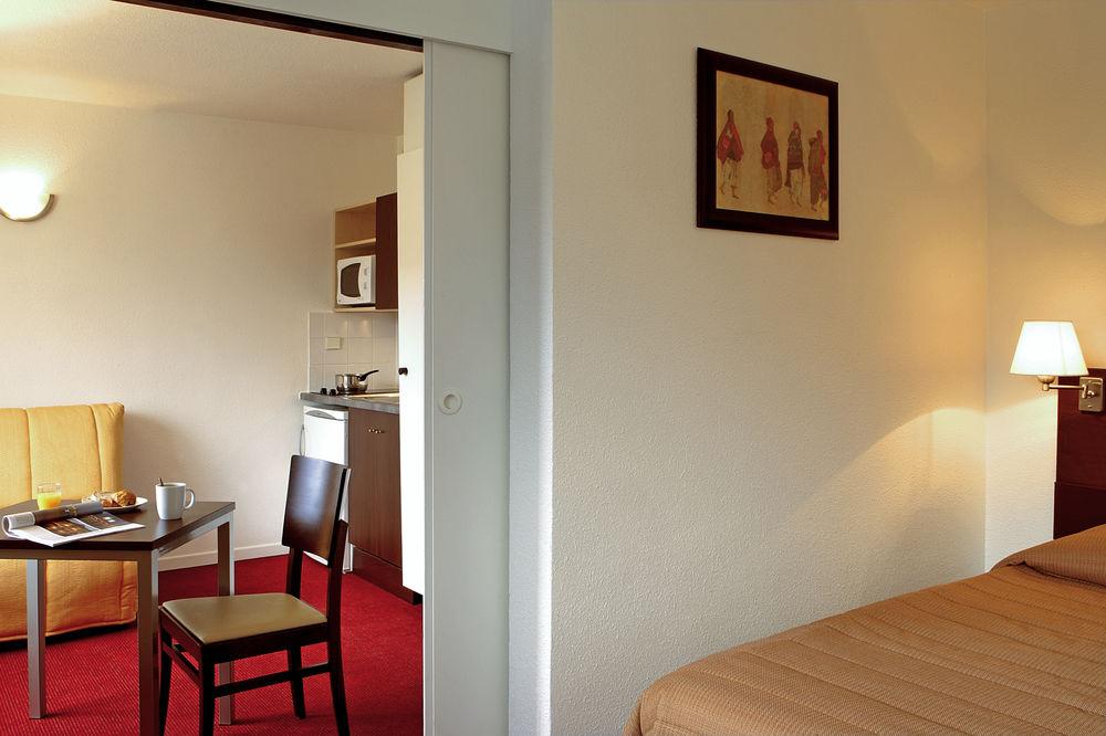 Aparthotel Adagio Access Lille Vauban Exterior photo