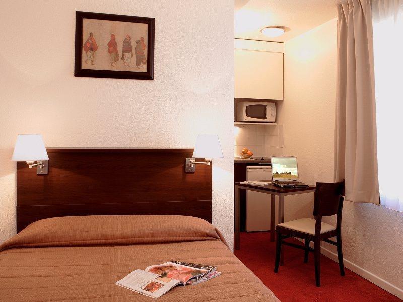 Aparthotel Adagio Access Lille Vauban Exterior photo