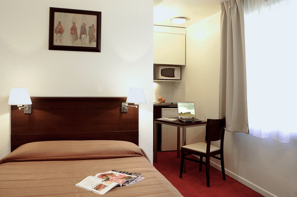 Aparthotel Adagio Access Lille Vauban Exterior photo