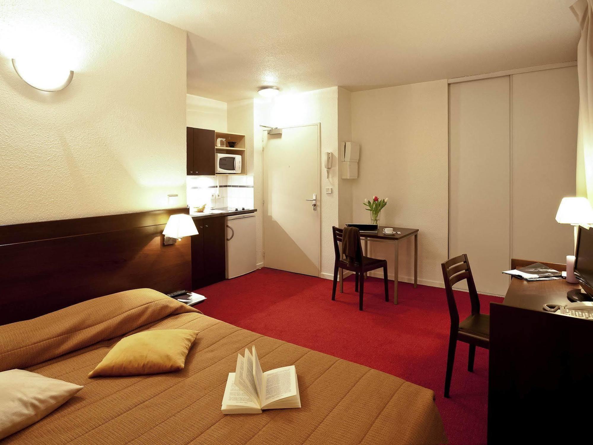 Aparthotel Adagio Access Lille Vauban Exterior photo
