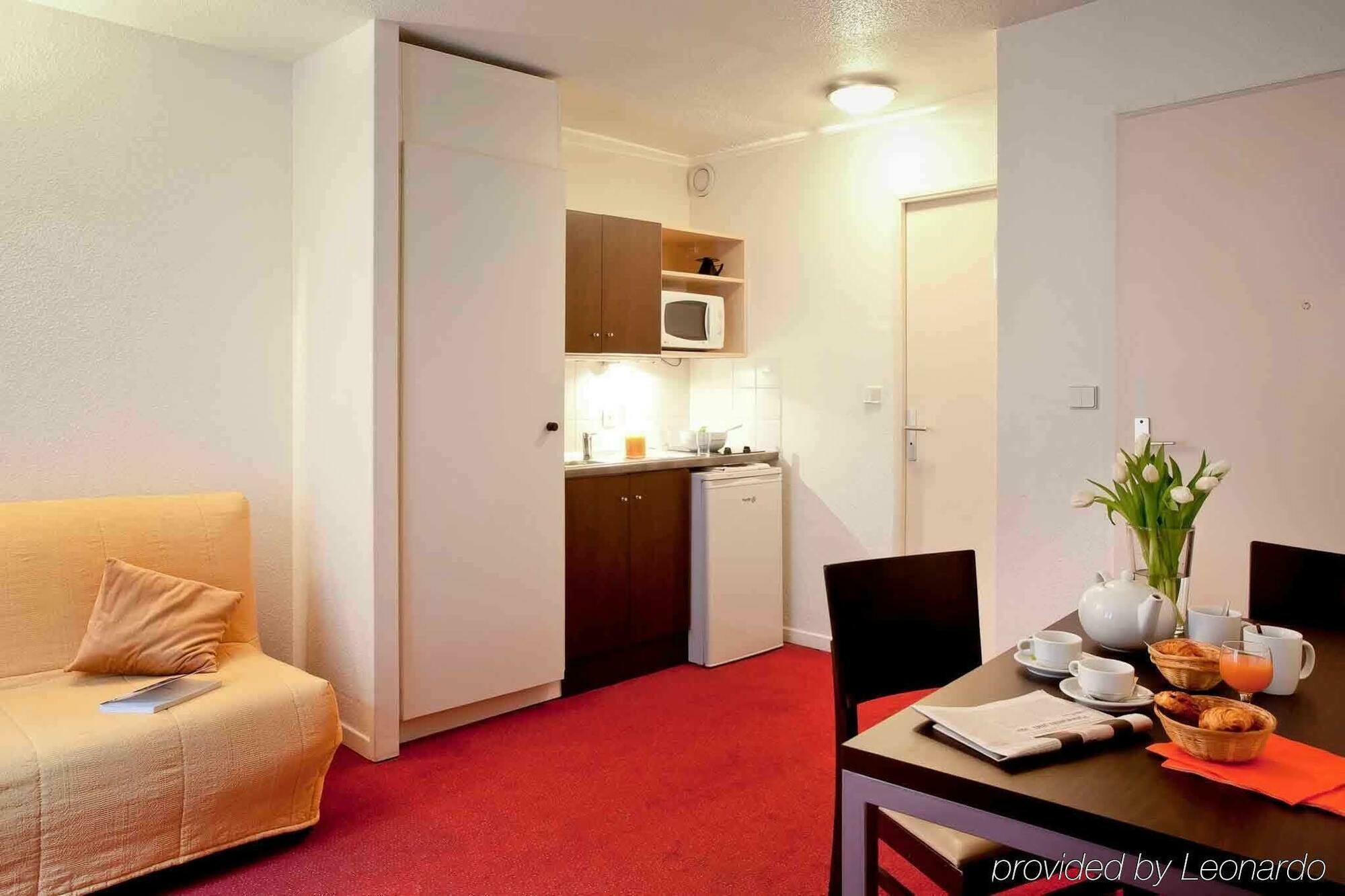 Aparthotel Adagio Access Lille Vauban Exterior photo