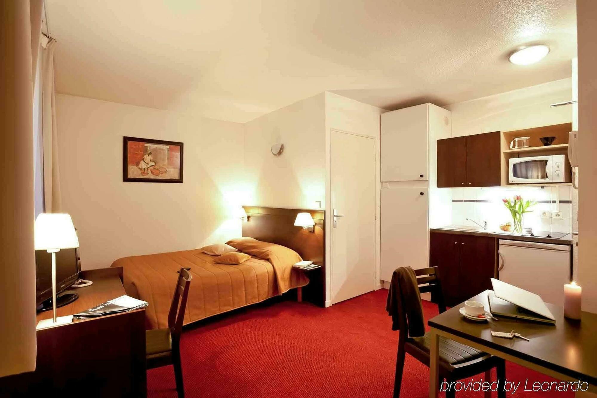 Aparthotel Adagio Access Lille Vauban Exterior photo